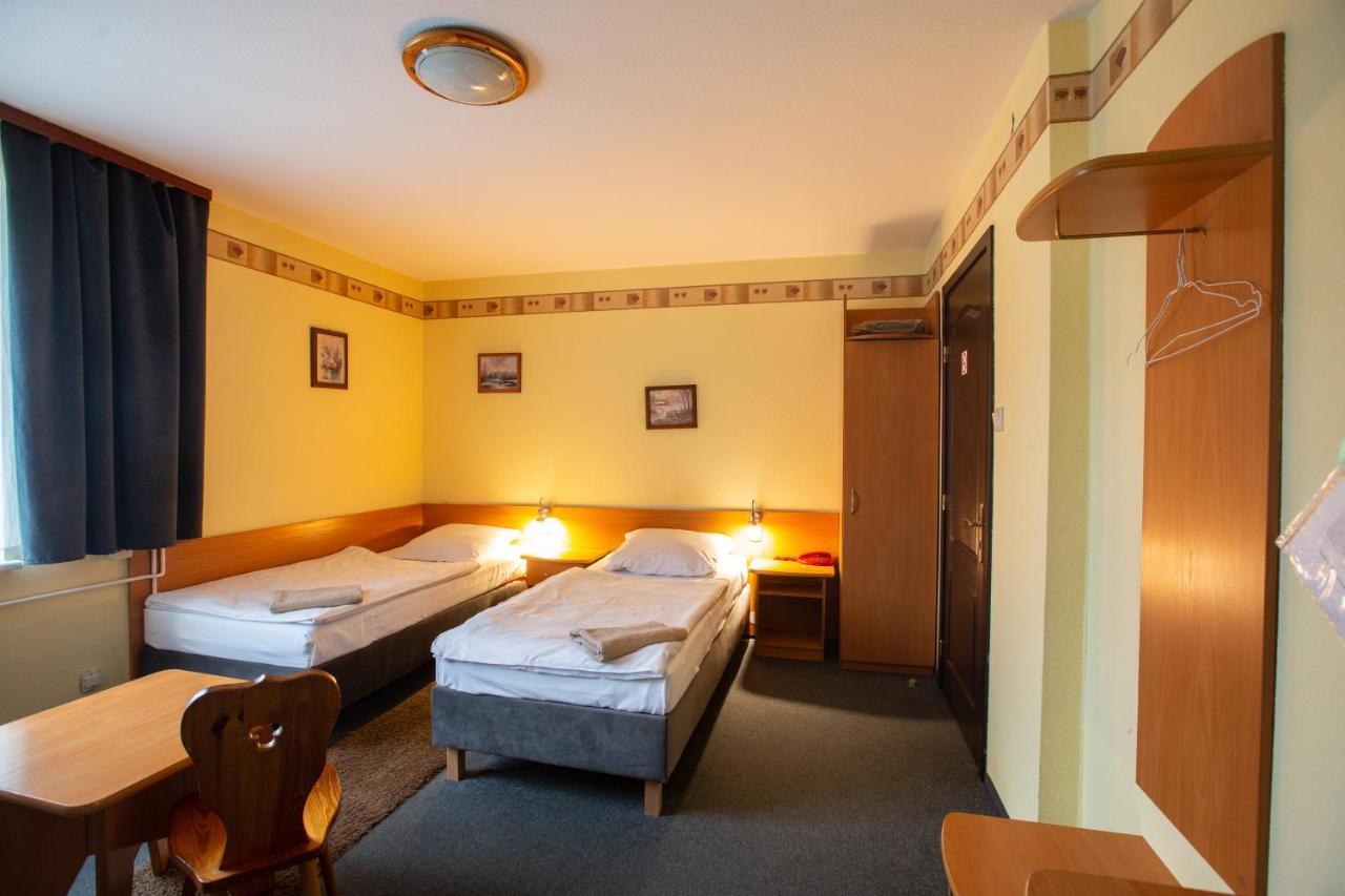 Hotel Margo Cedynia Exterior foto